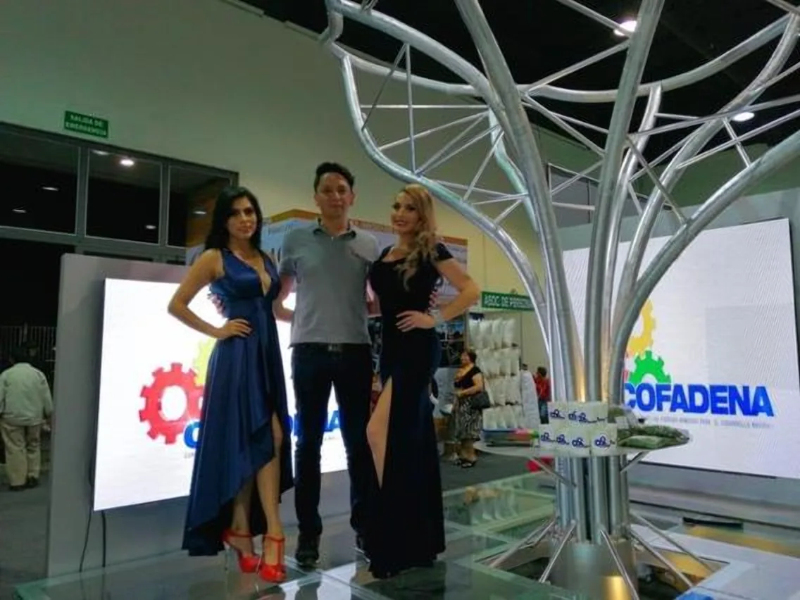 Cofadena · Booth at Expocruz